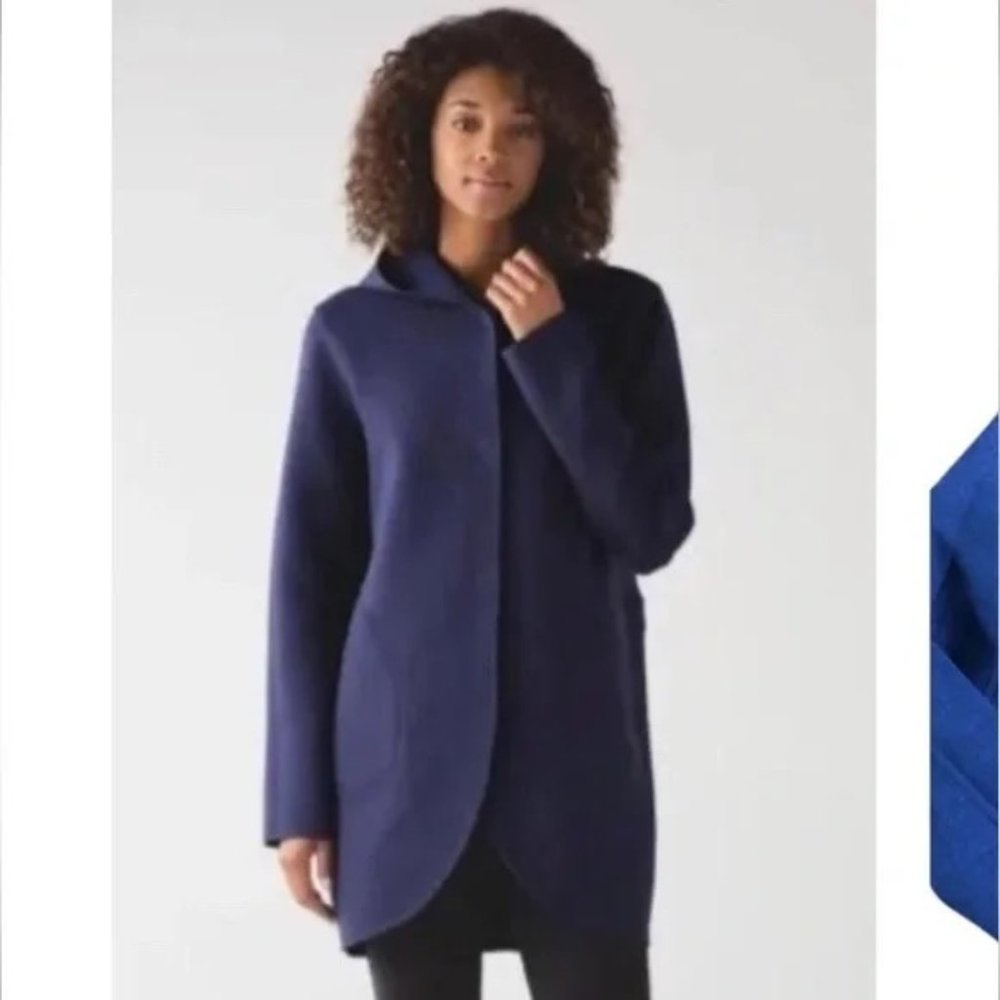 Lululemon reversible hooded wrap city jacket, black & Charcoal, Size Small